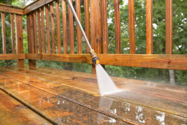 Best Garage Pressure Washing  in Springfield, SD